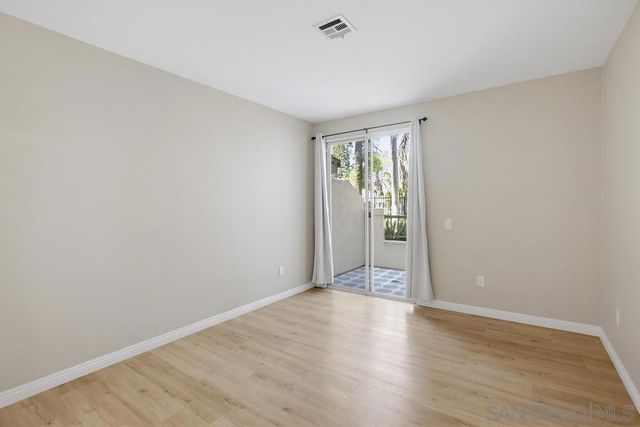 8668 New Salem 103, San Diego, CA 92126