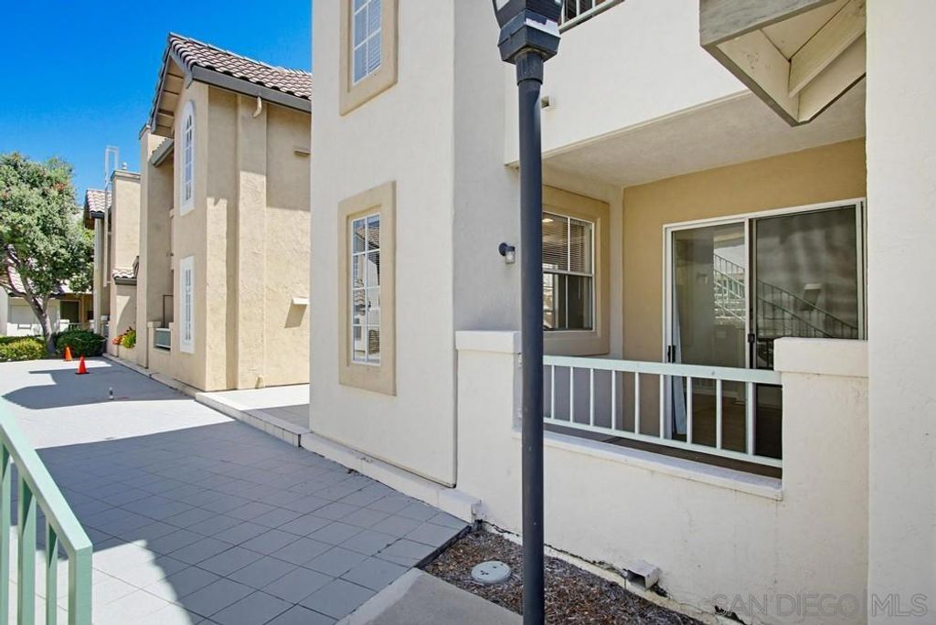 Image 26 of property listing at 8668 New Salem 103, San Diego, CA 92126