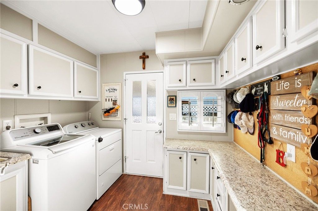 Image 40 of property listing at 40848 Laredo, Cherry Valley, CA 92223