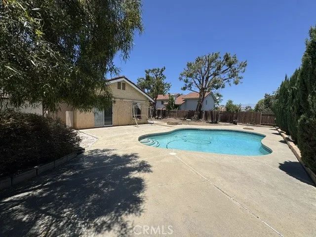 791 Kingfisher Court, Corona, CA 92879