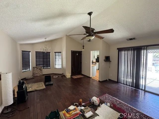 791 Kingfisher Court, Corona, CA 92879