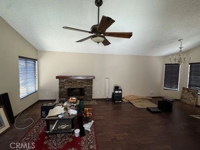 791 Kingfisher Court, Corona, CA 92879