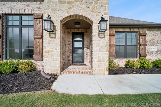 11244 S 219th Avenue E, Broken Arrow, OK 74011