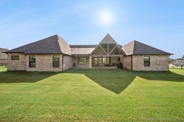 11244 S 219th Avenue E, Broken Arrow, OK 74011