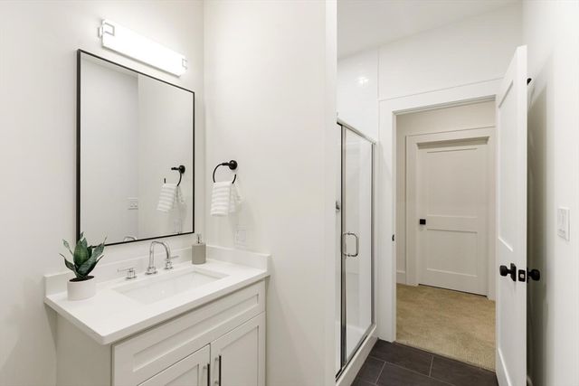 1124 Chestnut St, Newton, MA 02464