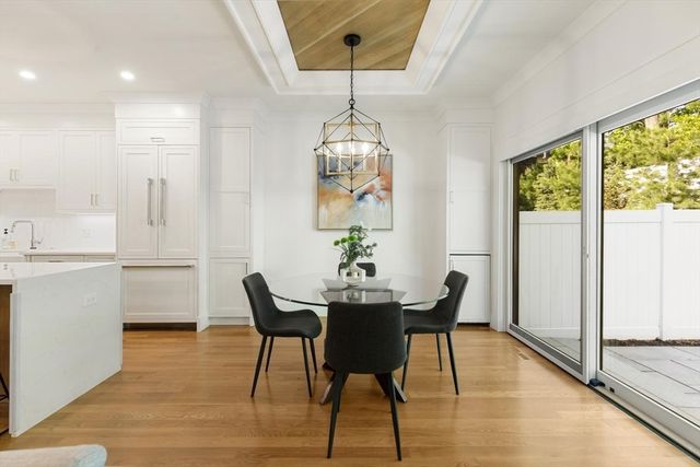 1124 Chestnut St, Newton, MA 02464