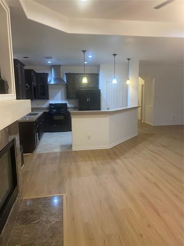3131 Sun Terrace Lane, League City, TX 77539
