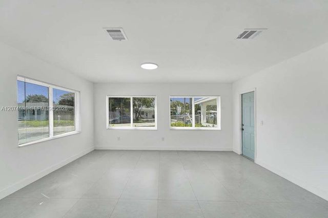4701 N Andrews Avenue, Oakland Park, FL 33309