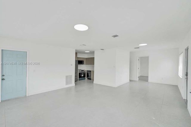 4701 N Andrews Avenue, Oakland Park, FL 33309
