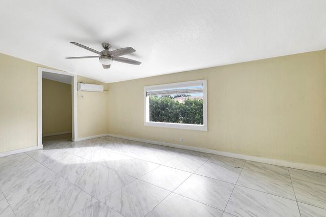 4389 BELLEWOOD Street, Palm Beach Gardens, FL 33410