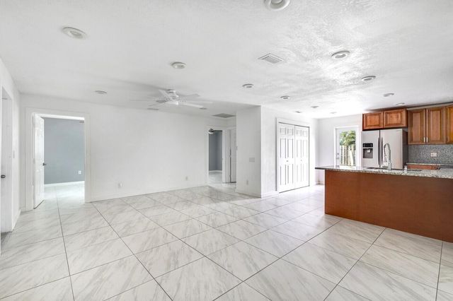 4389 BELLEWOOD Street, Palm Beach Gardens, FL 33410