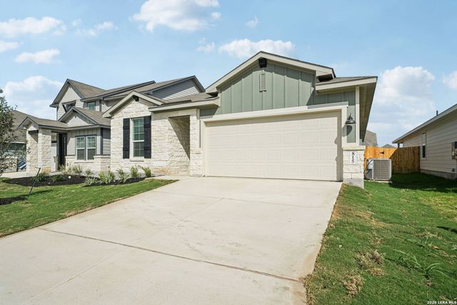 815 Shatterhand Blvd, San Antonio, TX 78260