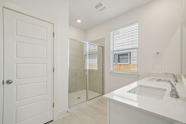 815 Shatterhand Blvd, San Antonio, TX 78260