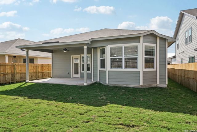 815 Shatterhand Blvd, San Antonio, TX 78260