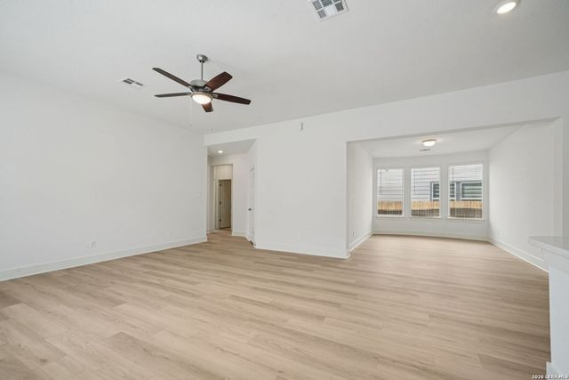 815 Shatterhand Blvd, San Antonio, TX 78260