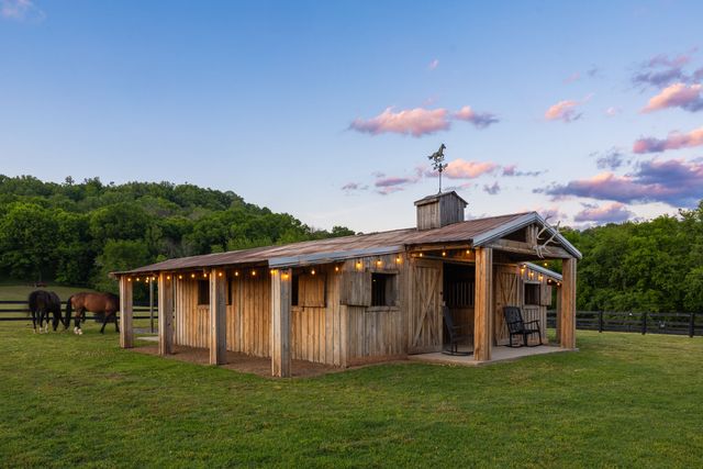 1496 Coleman Rd, Franklin, TN 37064