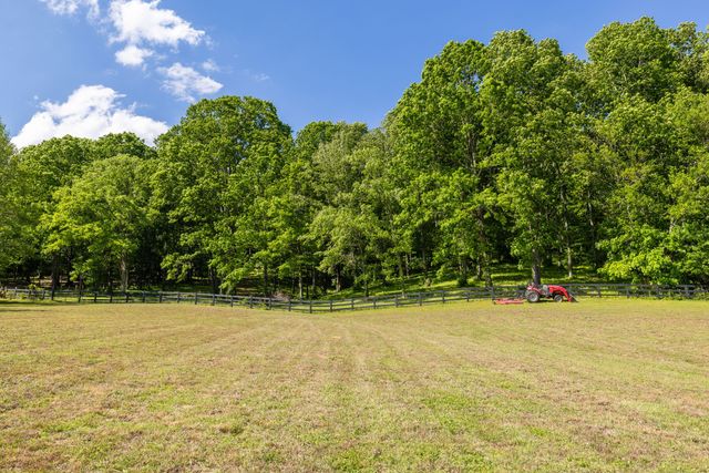 1496 Coleman Rd, Franklin, TN 37064