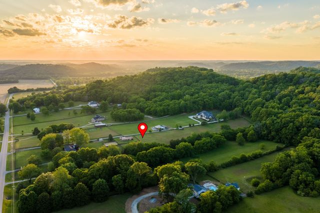 1496 Coleman Rd, Franklin, TN 37064