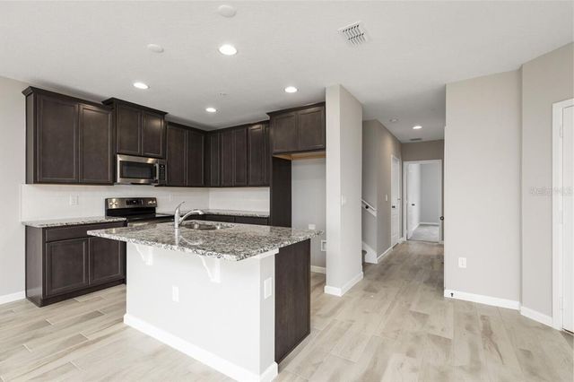 5079 PRAIRIE PRESERVE RUN ROAD, St Cloud, FL 34772