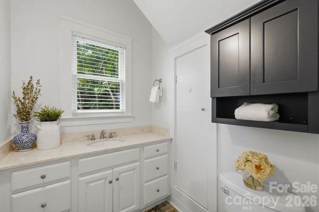 2009 Victorian Place, Charlotte, NC 28203