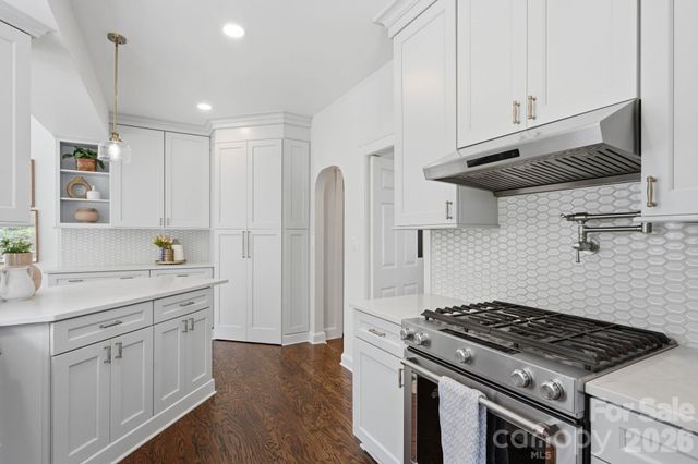 2009 Victorian Place, Charlotte, NC 28203