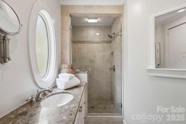 2009 Victorian Place, Charlotte, NC 28203