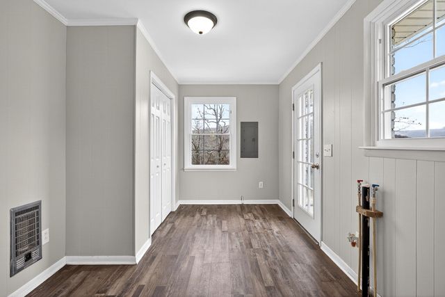 1528 Dry Creek Rd, Mcminnville, TN 37110