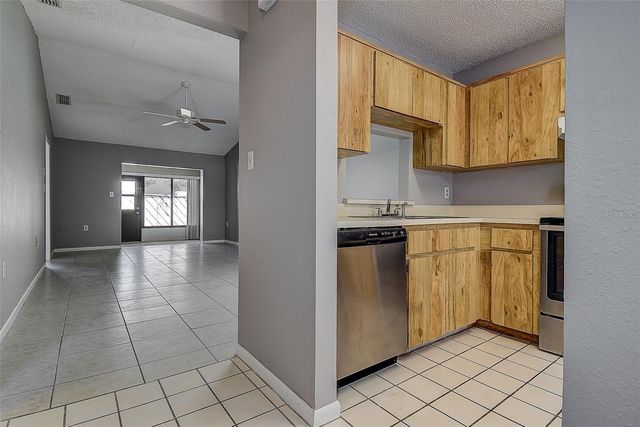 4752 SUNNY LOOP, Holiday, FL 34690