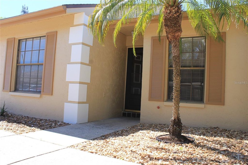4752 SUNNY LOOP, Holiday, FL 34690