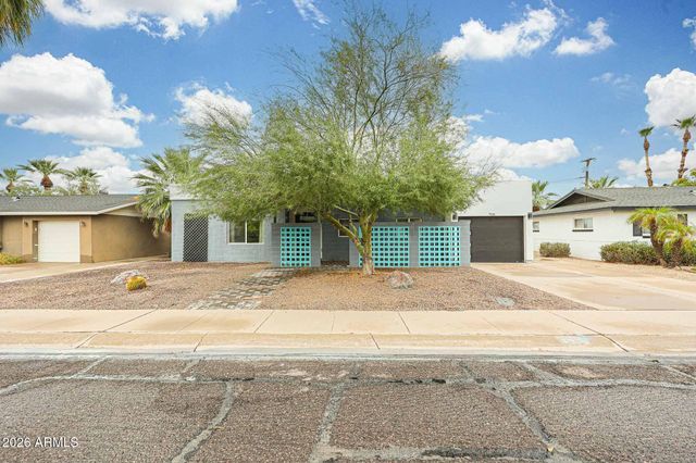 7526 E COOLIDGE Street, Scottsdale, AZ 85251