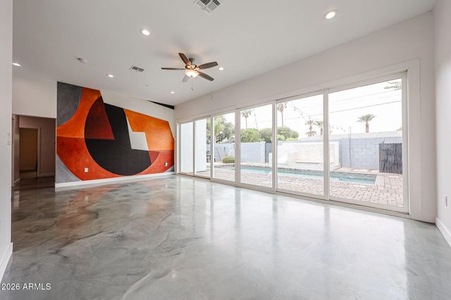 7526 E COOLIDGE Street, Scottsdale, AZ 85251