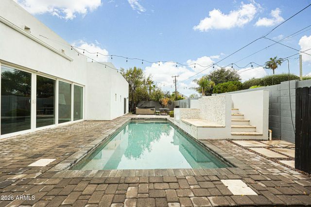 7526 E COOLIDGE Street, Scottsdale, AZ 85251