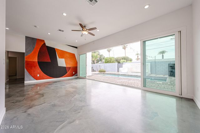 7526 E COOLIDGE Street, Scottsdale, AZ 85251