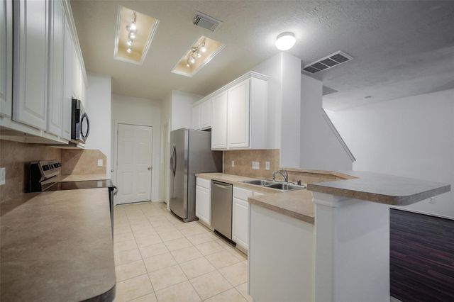 146 Silver Penny Drive, The Woodlands, TX 77384