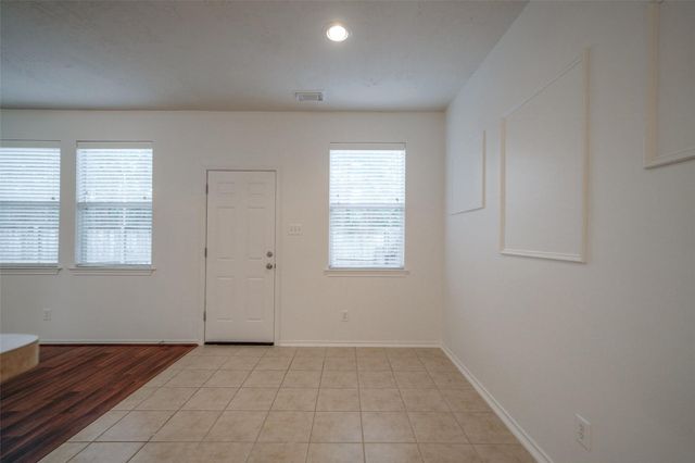146 Silver Penny Drive, The Woodlands, TX 77384