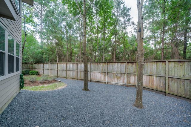 146 Silver Penny Drive, The Woodlands, TX 77384