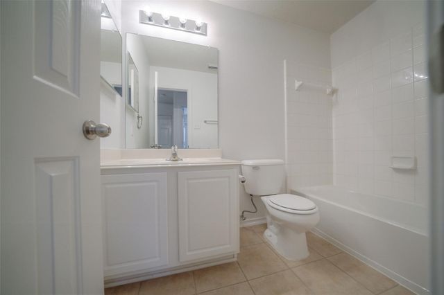 146 Silver Penny Drive, The Woodlands, TX 77384