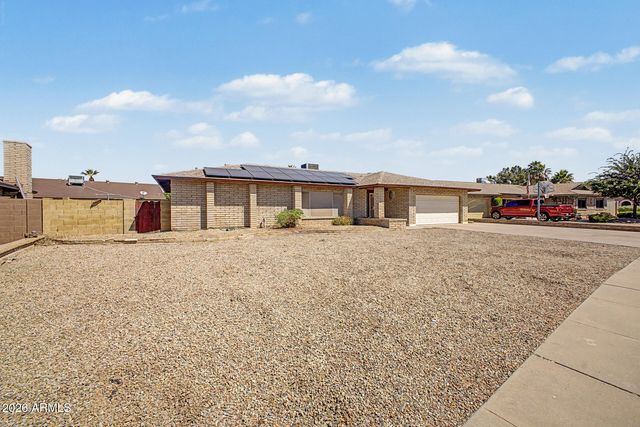 5122 W ROYAL PALM Road, Glendale, AZ 85302