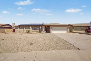 5122 W ROYAL PALM Road, Glendale, AZ 85302