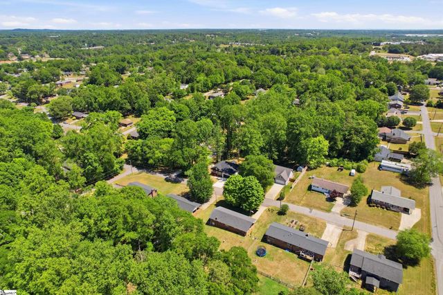 206 Kendrick Street, Greer, SC 29651