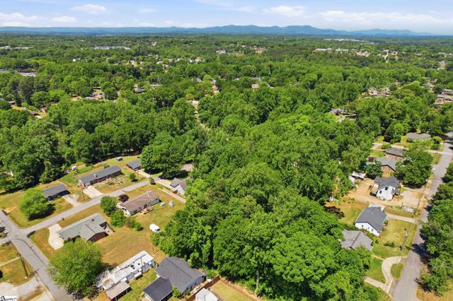 206 Kendrick Street, Greer, SC 29651