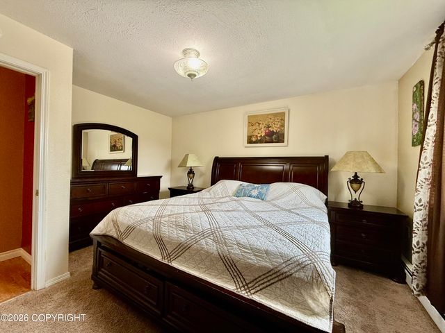 1612 Cara Loop, Anchorage, AK 99515