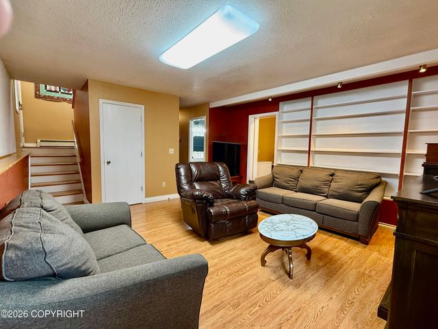 1612 Cara Loop, Anchorage, AK 99515
