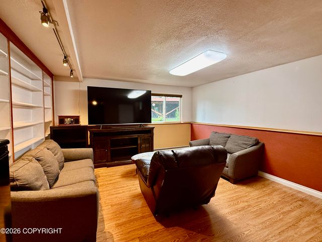 1612 Cara Loop, Anchorage, AK 99515