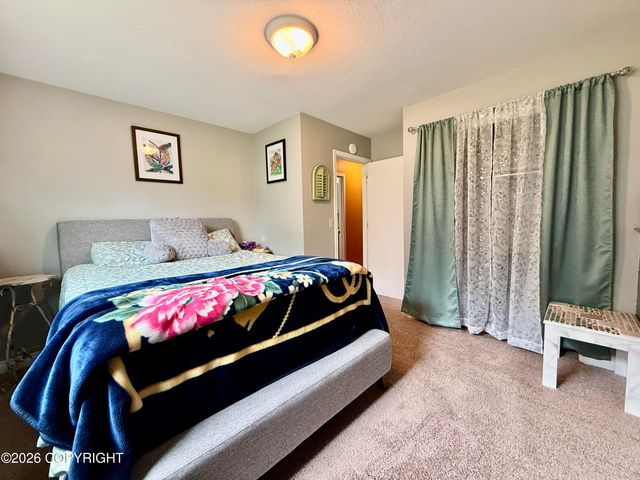 1612 Cara Loop, Anchorage, AK 99515