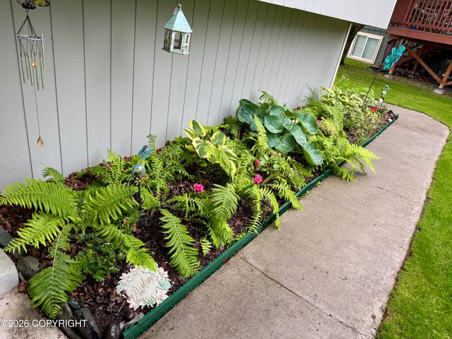 1612 Cara Loop, Anchorage, AK 99515