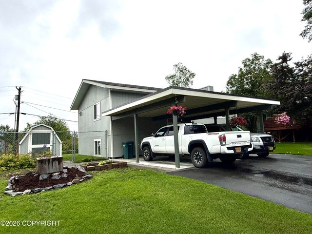 1612 Cara Loop, Anchorage, AK 99515