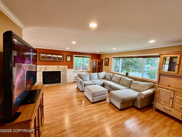 1612 Cara Loop, Anchorage, AK 99515