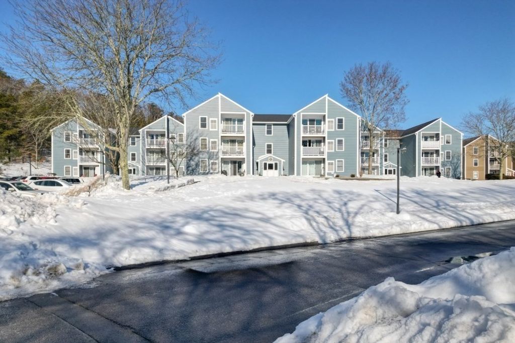 2A Marc Drive 9, Plymouth, MA 02360
