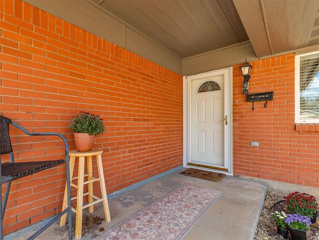 220 S Irving Drive, Moore, OK 73160